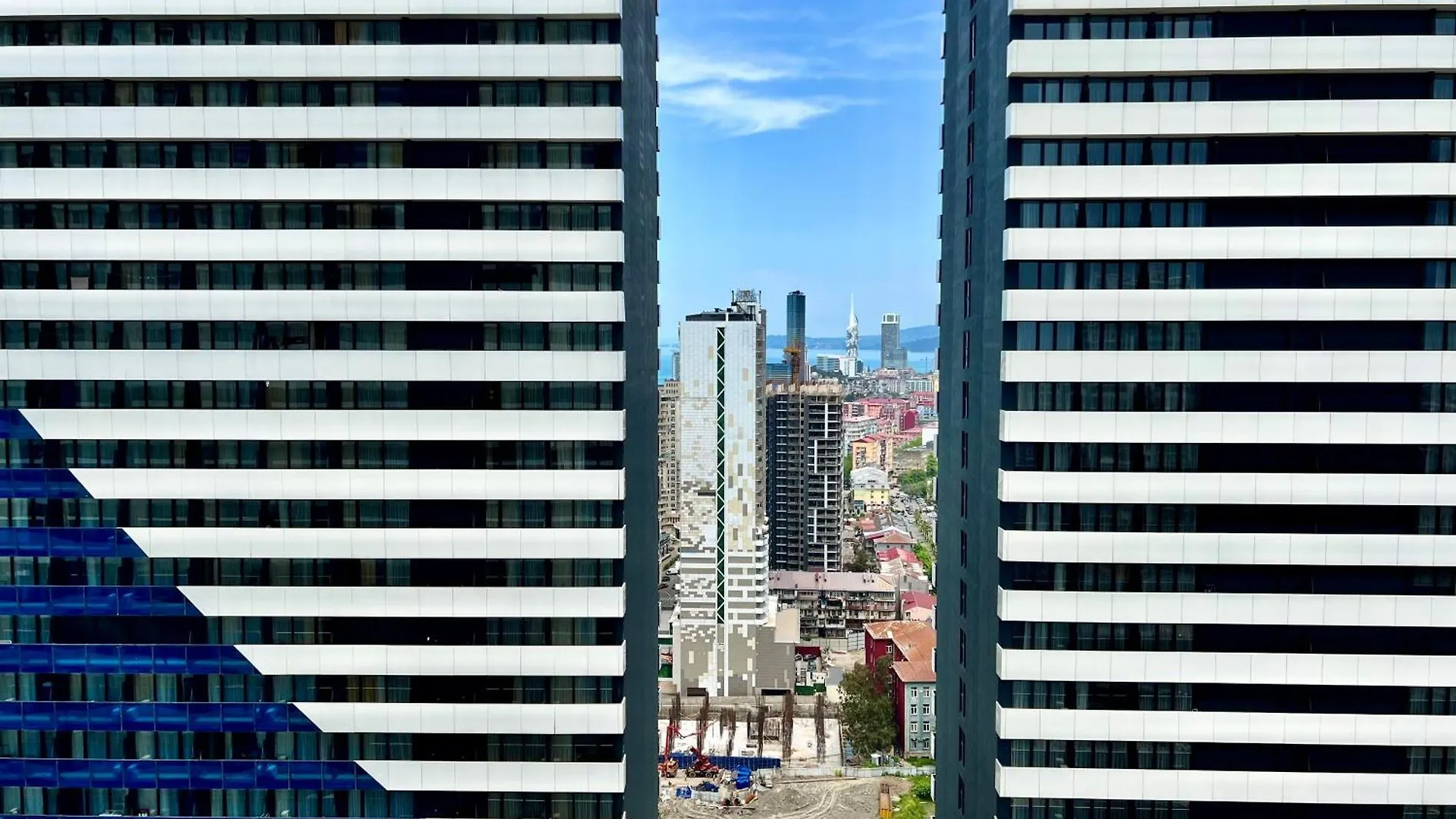아파트 Aparts In Orbi City 바투미