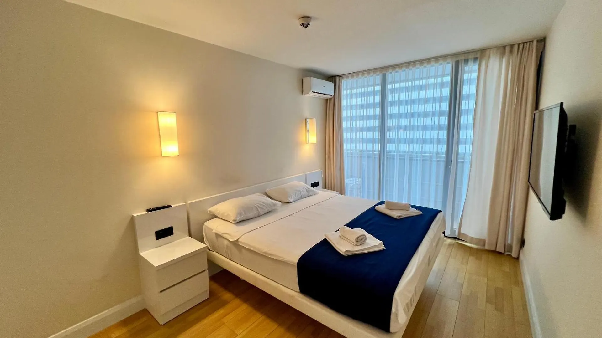Aparts In Orbi City 바투미 0*,  조지아